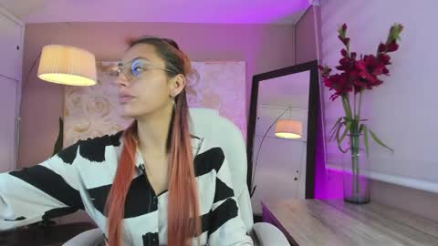 Snapshot of dalia_garrett chatting on January 20, 1:00 pm Dalia online show from January 20, 1:00 pm