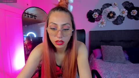 Snapshot of dalia_garrett chatting on January 25, 10:18 pm Dalia online show from January 25, 10:18 pm