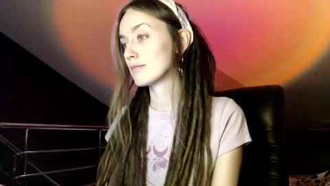 Snapshot of dalia_peach chatting on December 5, 9:06 am Dalia online show from December 5, 9:06 am