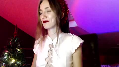 Snapshot of dalia_peach chatting on December 25, 1:30 pm Dalia online show from December 25, 1:30 pm