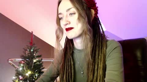 Snapshot of dalia_peach chatting on December 27, 10:23 am Dalia online show from December 27, 10:23 am