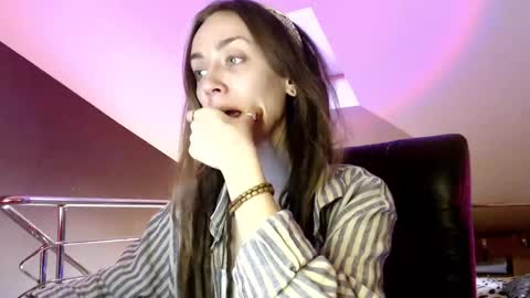 Snapshot of dalia_peach chatting on January 11, 10:51 am Dalia online show from January 11, 10:51 am