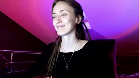 Snapshot of dalia_peach chatting on January 17, 10:11 am Dalia online show from January 17, 10:11 am