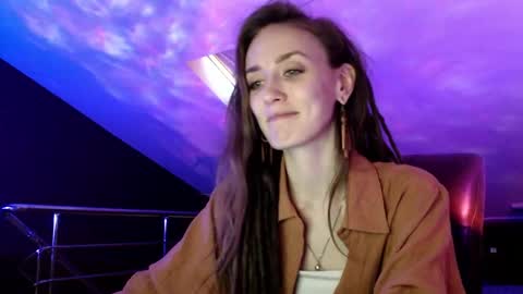 Snapshot of dalia_peach chatting on February 17, 1:10 pm Dalia online show from February 17, 1:10 pm