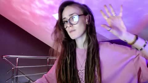 Snapshot of dalia_peach chatting on February 25, 10:26 am Dalia online show from February 25, 10:26 am