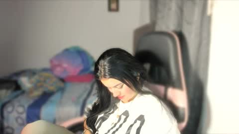 Dalia April online show from May 12, 2:41 am