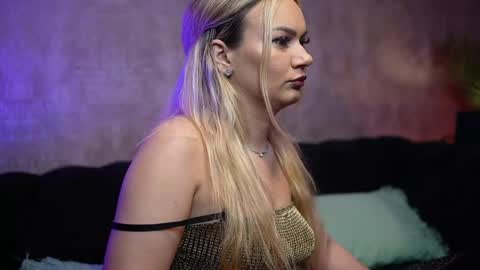 Snapshot of daliamissy chatting on March 27, 9:36 pm Dalia online show from March 27, 9:36 pm