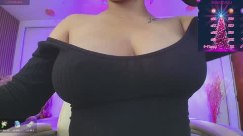 Snapshot of daliia_ chatting on December 27, 1:07 pm Daliia online show from December 27, 1:07 pm