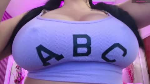 Snapshot of daliia_ chatting on October 14, 1:23 pm Daliia online show from October 14, 1:23 pm