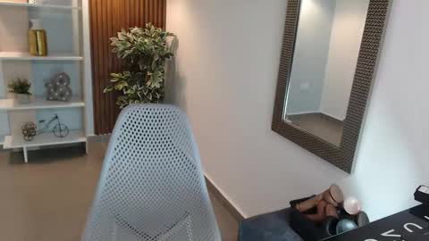 Dalila  online show from February 11, 6:35 pm