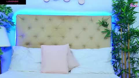 daliyaa_ online show from March 13, 1:40 pm