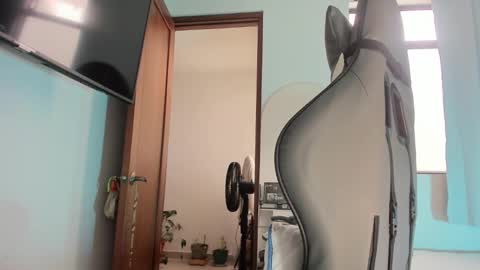 Snapshot of dalton111_ chatting on November 13, 12:48 pm Dalton online show from November 13, 12:48 pm