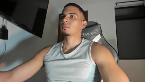 Snapshot of dalton111_ chatting on December 20, 4:30 am Dalton online show from December 20, 4:30 am