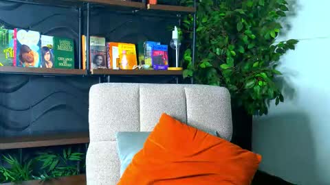 Snapshot of dalton_asher chatting on November 19, 4:29 pm dalton_asher online show from November 19, 4:29 pm