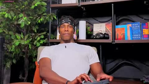 Snapshot of dalton_asher chatting on February 28, 2:56 am dalton_asher online show from February 28, 2:56 am