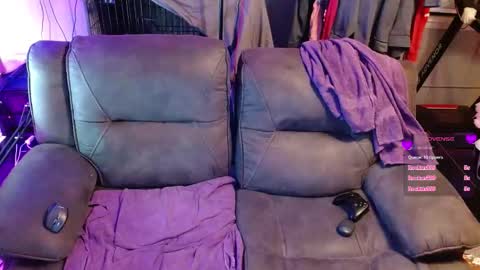 Snapshot of damadevotchka chatting on October 8, 1:14 am damadevotchka online show from October 8, 1:14 am