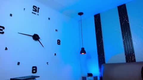 damar_felipe online show from October 30, 9:55 am