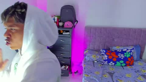 damar_felipe online show from April 1, 2:23 am