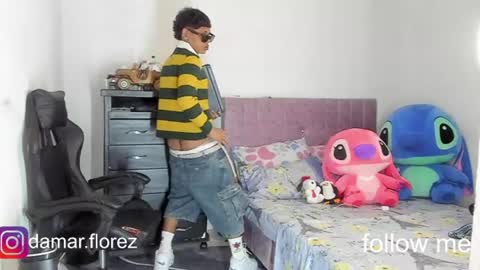 damar_felipe online show from July 25, 9:34 pm