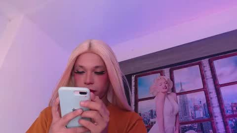         online show from November 18, 4:28 am