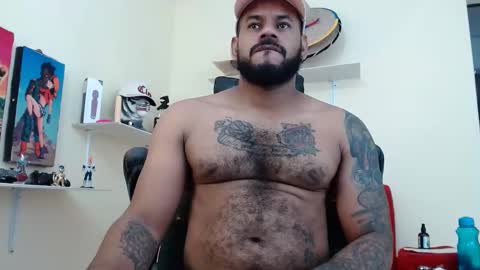 Snapshot of damian64436171 chatting on November 6, 3:07 am damian64436171 online show from November 6, 3:07 am