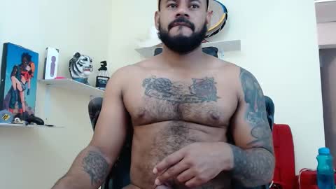 Snapshot of damian64436171 chatting on November 14, 5:22 pm damian64436171 online show from November 14, 5:22 pm