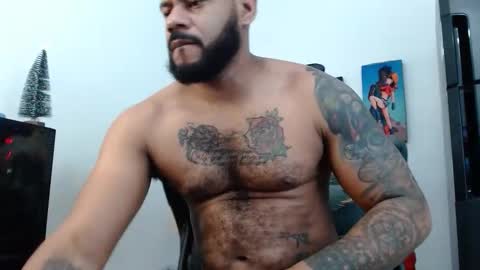 Snapshot of damian64436171 chatting on November 26, 10:44 pm damian64436171 online show from November 26, 10:44 pm