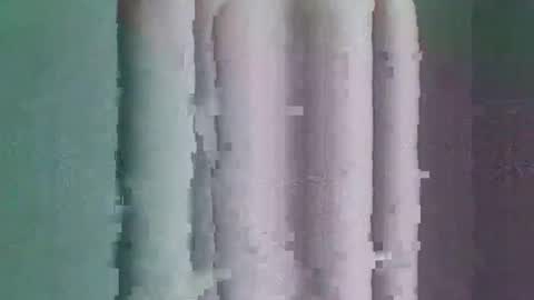 Snapshot of damian95kk chatting on April 4, 4:48 pm damian95kk online show from April 4, 4:48 pm