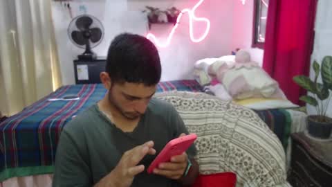 Damian online show from April 1, 8:06 pm