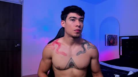 Snapshot of damian_fit chatting on March 11, 11:12 am Damian online show from March 11, 11:12 am