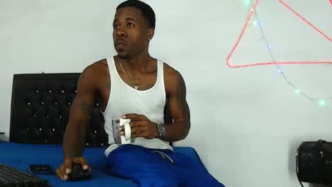 damian_hart_24cm online show from February 23, 10:34 am