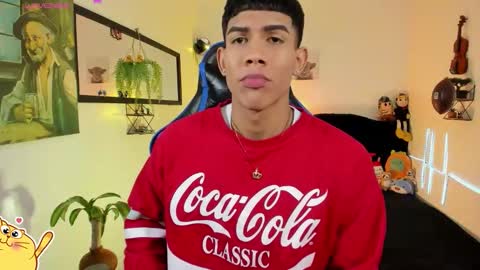 Snapshot of damian_latinxxx chatting on March 23, 2:59 am Damian online show from March 23, 2:59 am