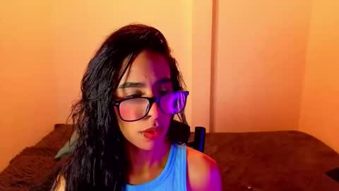 damian_n_lissa online show from May 4, 11:12 pm