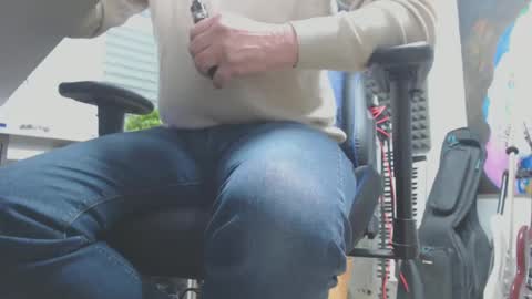 Ray online show from December 2, 7:25 am