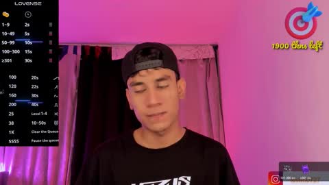 Snapshot of damien_howard chatting on March 12, 12:17 am Levin online show from March 12, 12:17 am