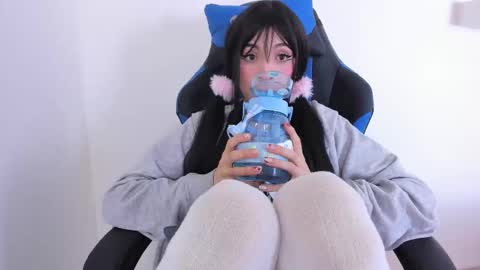 Damian online show from March 11, 12:22 pm