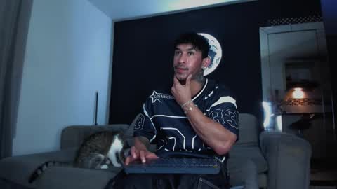 INSTAGRAM  DAMMIANMILLEROFICIAL online show from March 1, 3:19 am