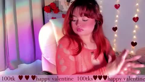 Snapshot of damn_that_booty chatting on February 16, 2:57 pm Criss online show from February 16, 2:57 pm