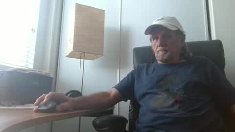 damn_yankee_ca online show from April 26, 10:51 pm
