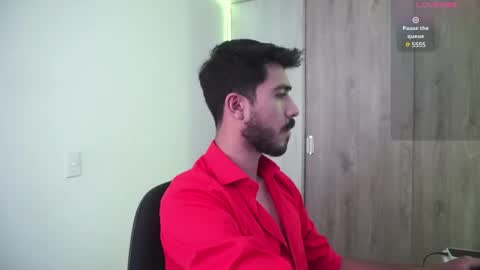 Snapshot of damon_frost chatting on December 23, 9:51 pm damon_frost online show from December 23, 9:51 pm