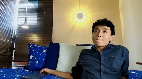 Snapshot of damon_salvarote_s chatting on April 1, 7:33 pm Damon Salvatore online show from April 1, 7:33 pm