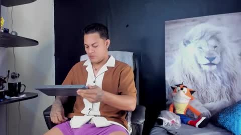 DAMON  online show from March 3, 9:04 am