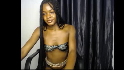 leah online show from October 19, 5:46 pm