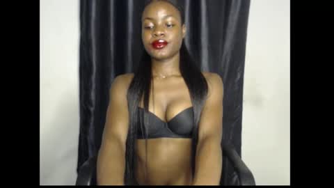 leah online show from November 21, 6:06 pm