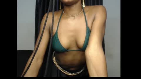 leah online show from February 23, 5:43 pm