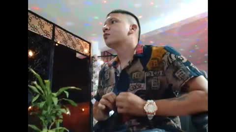 Snapshot of damyan_2003 chatting on September 27, 2:38 am damyan_2003 online show from September 27, 2:38 am
