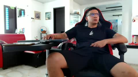 damyan_2003 online show from June 26, 7:07 pm