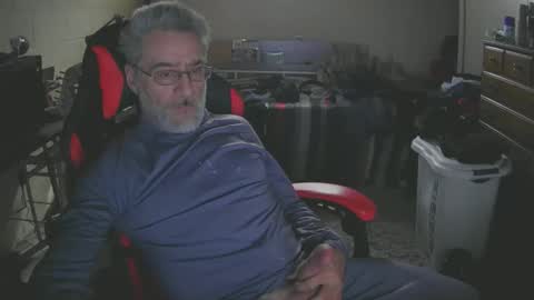 Snapshot of dan137111 chatting on March 12, 4:13 pm dan137111 online show from March 12, 4:13 pm