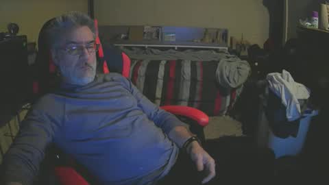 Snapshot of dan137111 chatting on March 16, 12:31 pm dan137111 online show from March 16, 12:31 pm