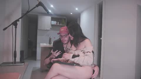 Snapshot of dan_and_daya chatting on November 12, 4:46 am AbyssVoid online show from November 12, 4:46 am